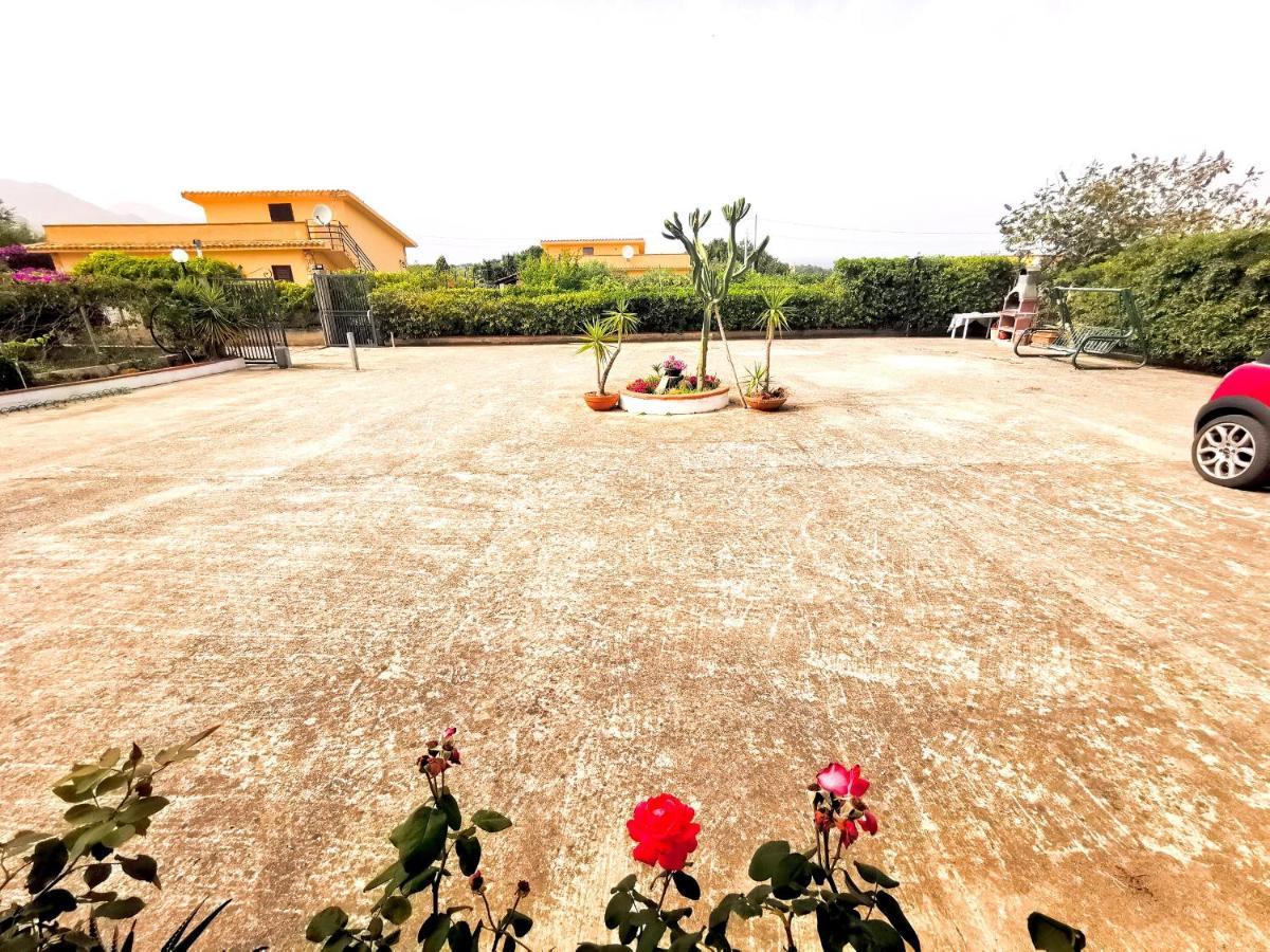 Frida casavacanze Castellammare del Golfo Exterior foto